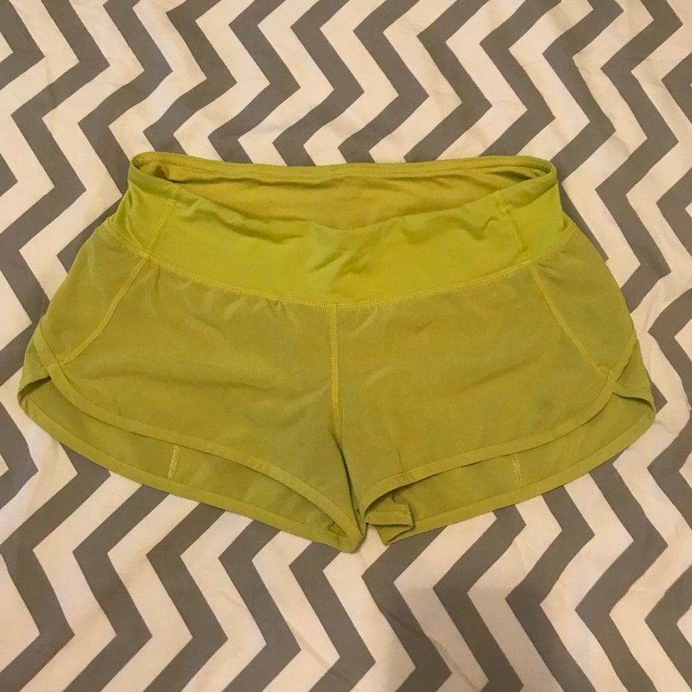 Lululemon Speed Shorts - Sz 6 - Neon Yellow